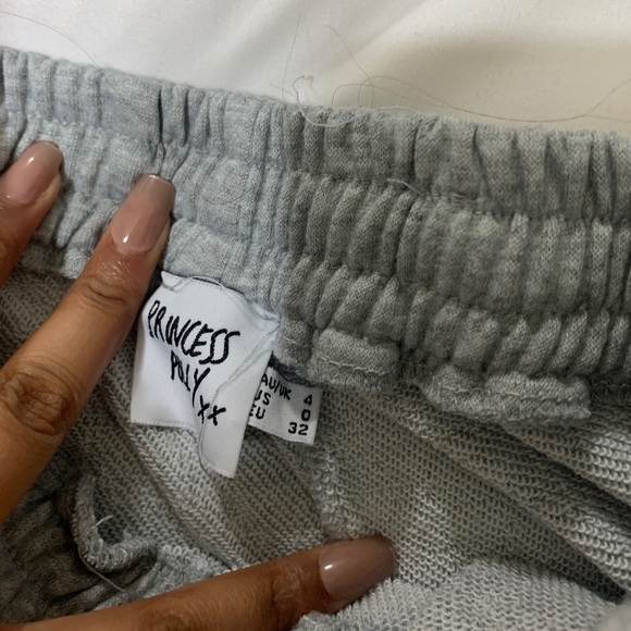 Princess polly new gray joggers - Picture 3 of 4
